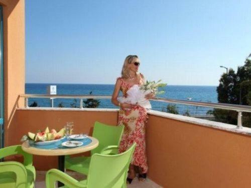 Vella Beach Hotel Tosmur 외부 사진